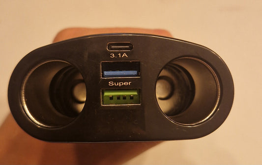 Chargeur voiture multifonctions